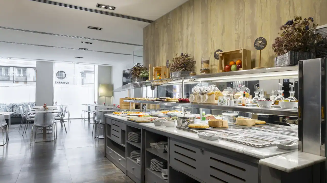 Petit Palace Plaza España